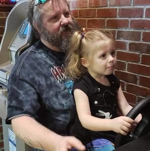 Meet your Posher, Roy